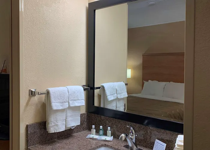 Quality Near Starved Rock State Park 4* Ottawa