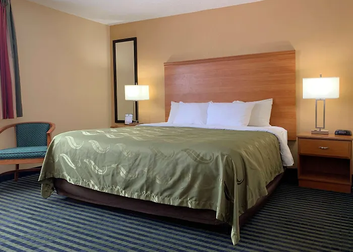 Inn Quality Near Starved Rock State Park