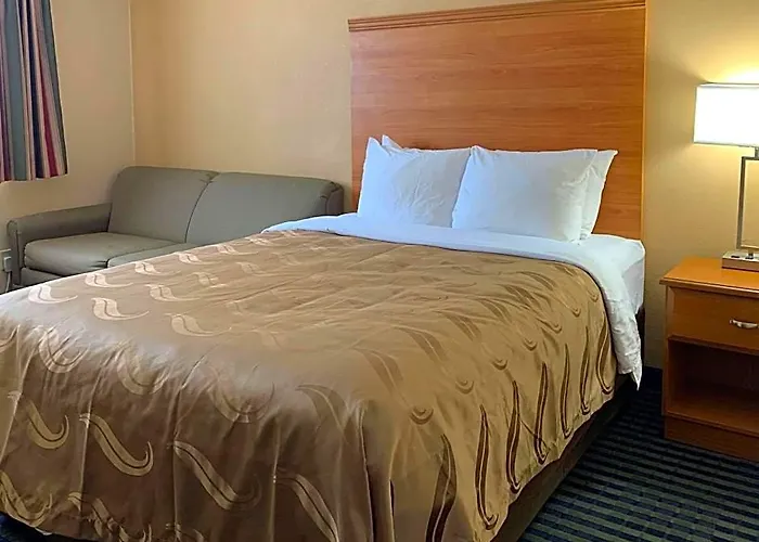 Mini-hôtel Quality Near Starved Rock State Park 4*